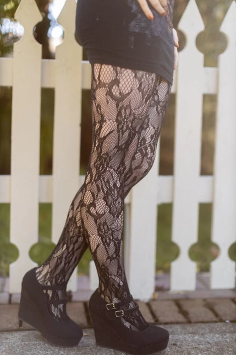 "Killer Legs Acres Of Lace Net Tights - Stylish Fishnet Hosiery For Women"